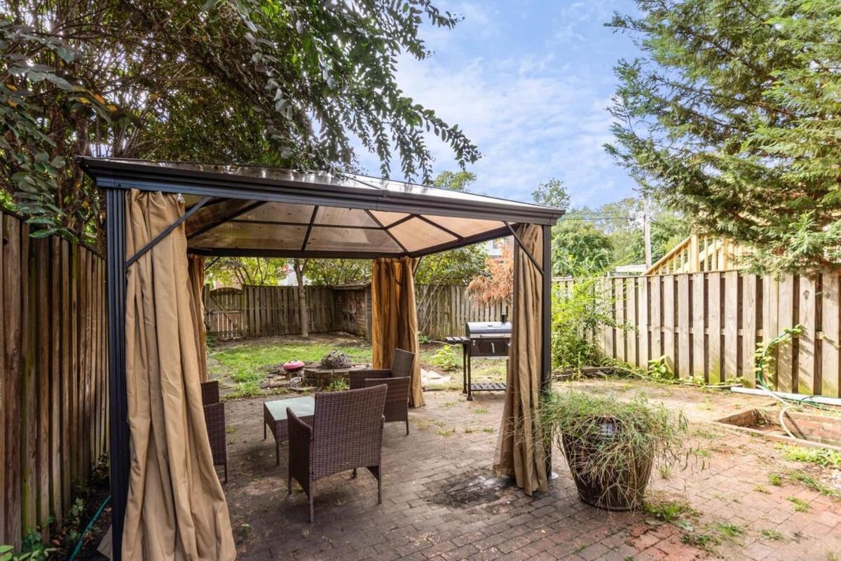 Beautiful 3br 2ba Colonial House By Cozysuites *